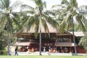 Beach Restaurant Seminyak - Bali Pictures Indonesia