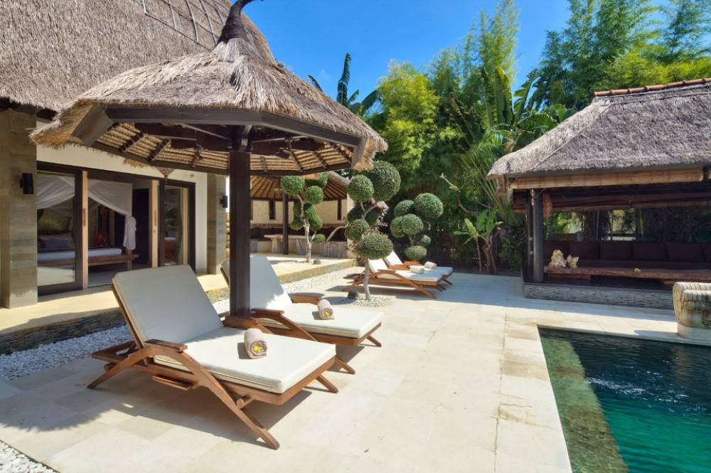 North Bali Villa Relax At Pool