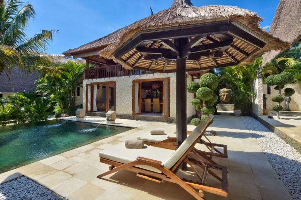 North Bali Villa Sunbeds Pool